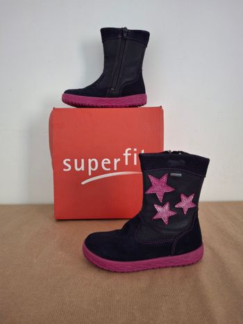 Bottes Gore-Tex Superfit neuves taille 27
