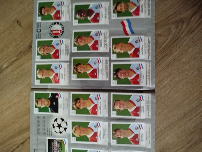 UEFA Champions League 1999/2000 - Album Panini complet - photo numéro 9
