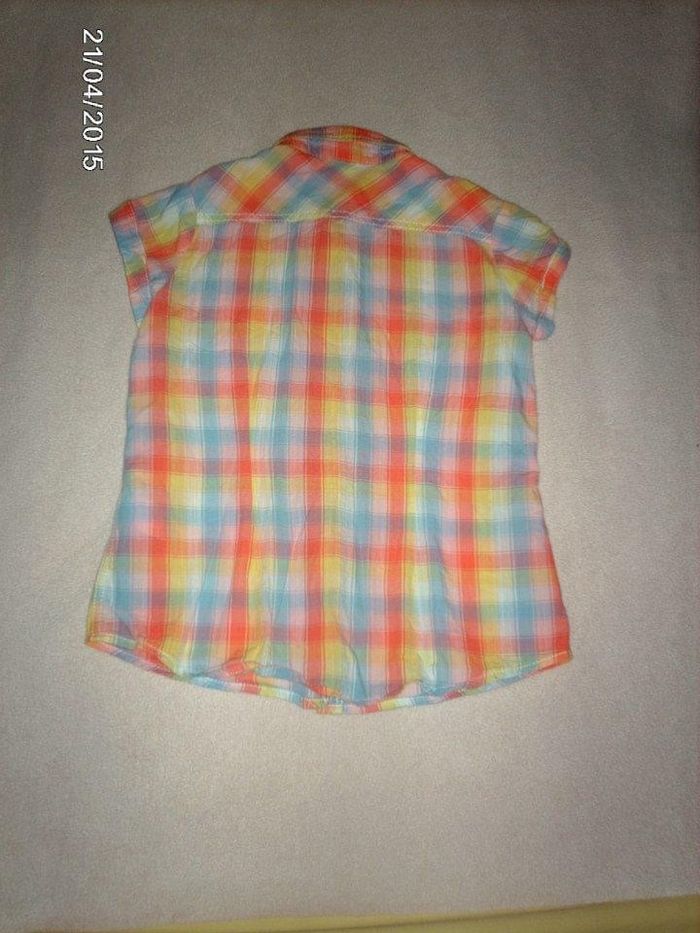 Chemisette H&M 5/6 ans (3€50) - photo numéro 2