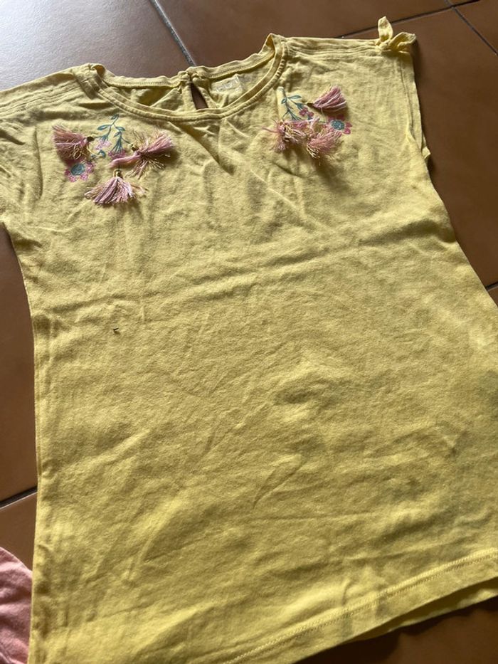 Lot t shirts fille 10 ans - photo numéro 5