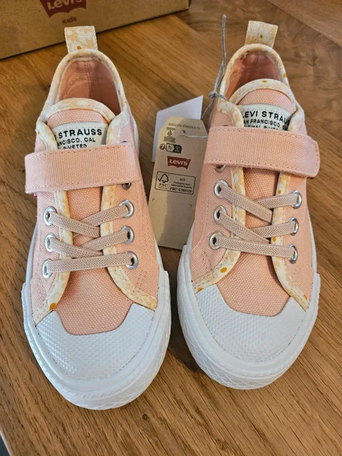 Chaussures style converse - photo numéro 2