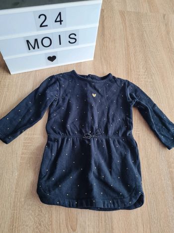 Robe 24 mois