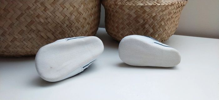 Chaussures bébé 0-6 mois - photo numéro 3