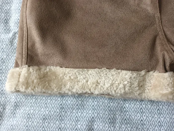 Short en suédine et tissu bouclette - photo numéro 10