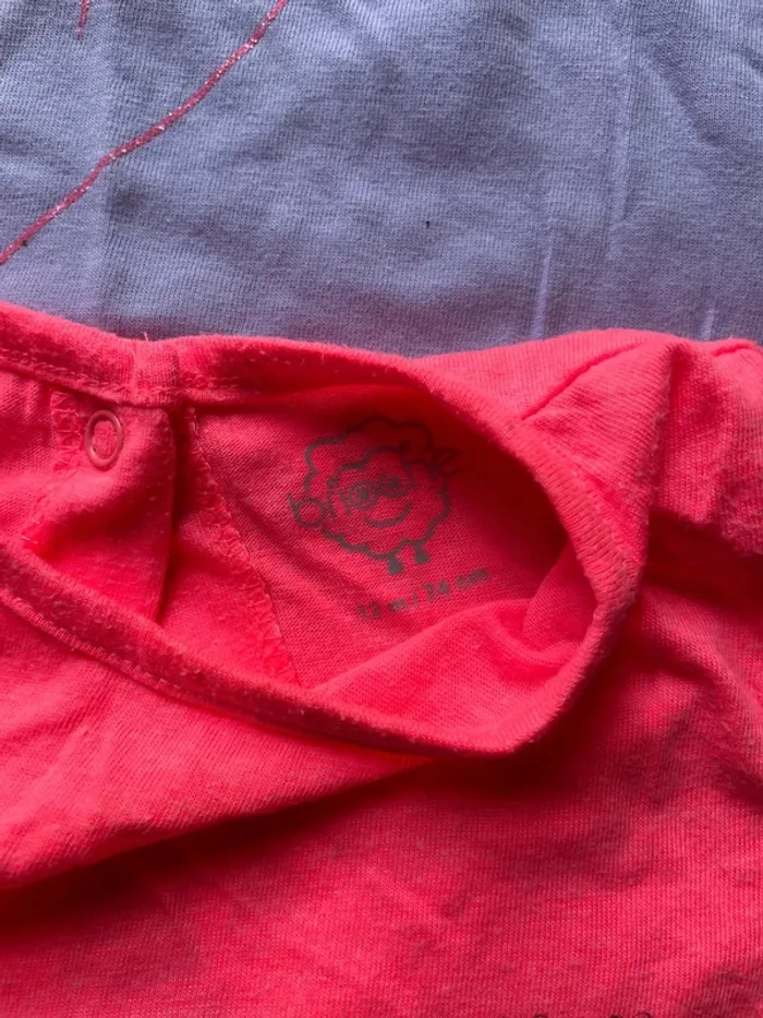 Lot 2 t shirts 12 mois - photo numéro 3