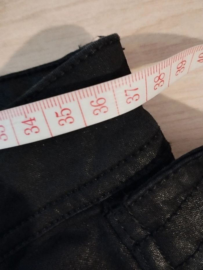 Jean effet ciré Comptoir des cotonniers taille 38 - photo numéro 7