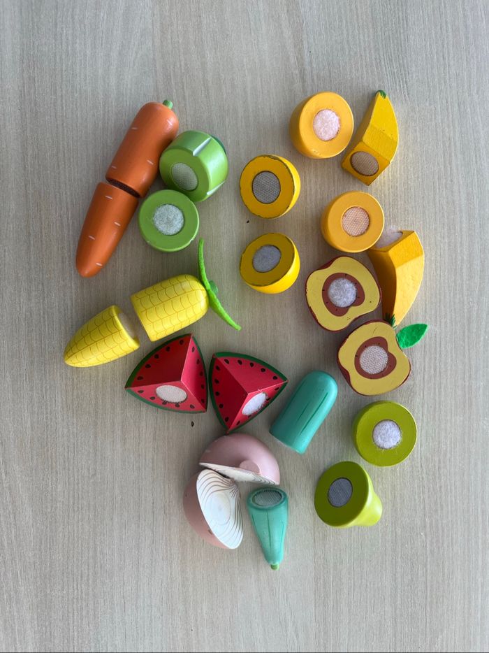 Aliments en bois à découper - photo numéro 2
