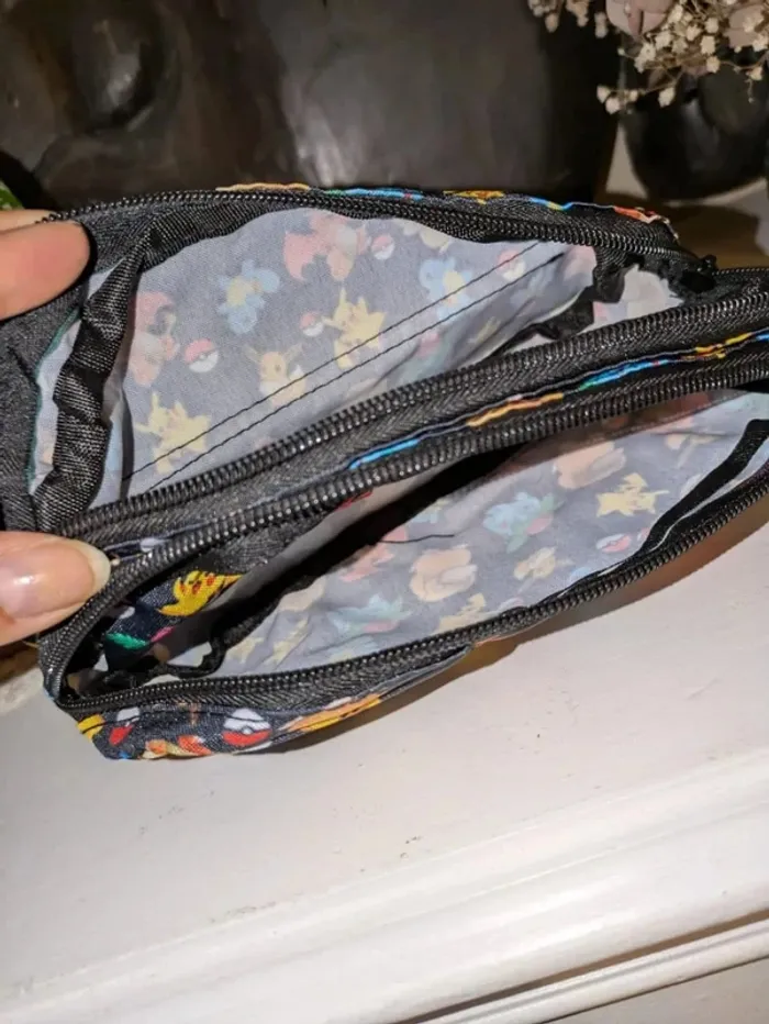 Trousse Pokémon NEUVE accessoire scolaire pratique pour enfants et fans - photo numéro 6