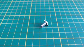 Moyeu axe fixation de roue miniature Bburago Burago Mercedes-Benz SSK 1928 1/18 1/18e 1/18ème #C30