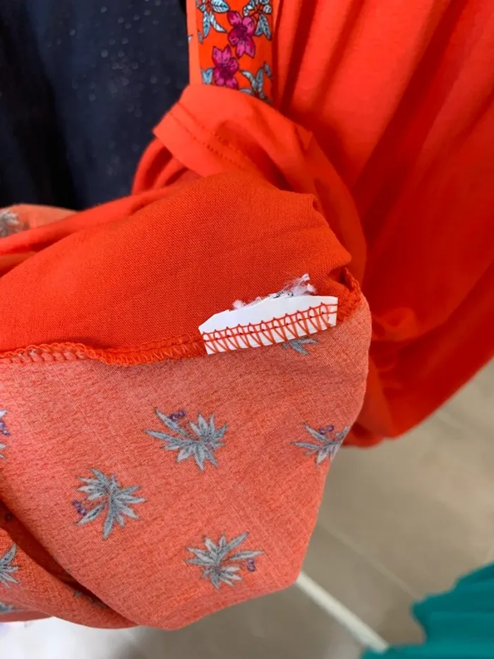 Top à bretelles corail et rose à fleurs Etam taille S - photo numéro 13