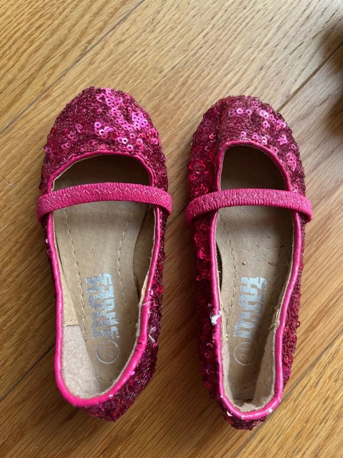 Chaussures habillées pour bébé fille - photo numéro 3