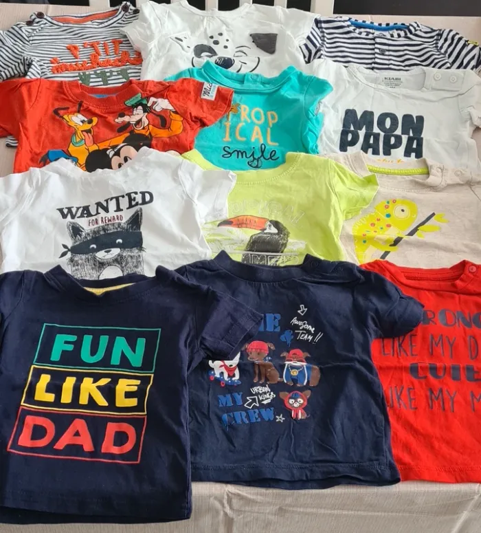 Lot vêtements bébé taille 6 mois (54 articles) - photo numéro 9