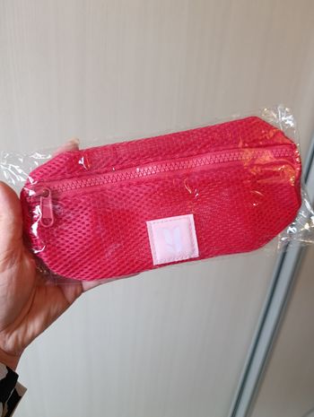Trousse à maquillage Younique