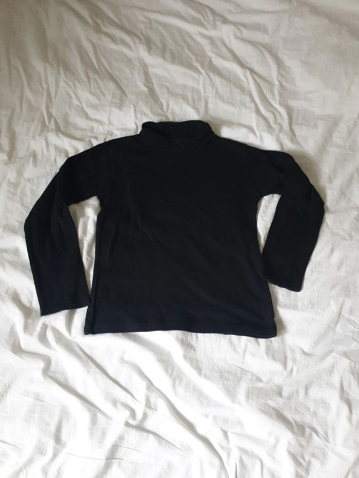 Sous pull noir fille ou garçon Taille 12 ans
