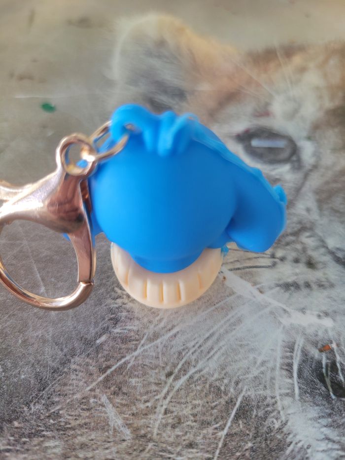 Porte clé stitch Disney neuf - photo numéro 3