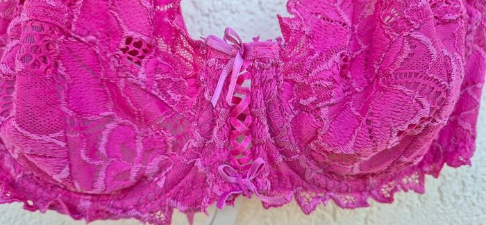 Soutien gorge Avec armatures 95C rose. - photo numéro 3