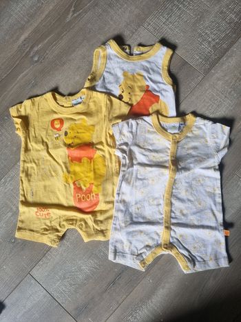 Lot 3 combishorts 1 mois