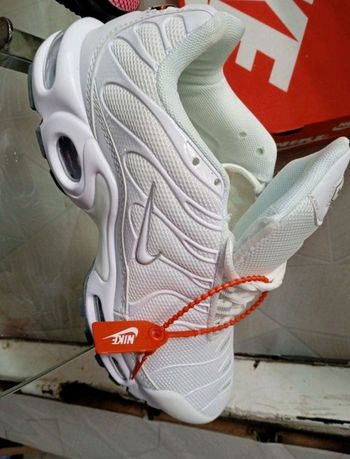 TN NIKE