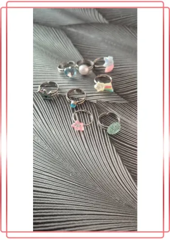 Lot de 8 bagues enfants