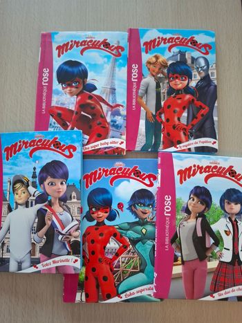 Lot de 5 livres Miraculous La bibliothèque Rose