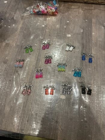 Lot de 12 paires de boucles d’oreilles ourson, fait main