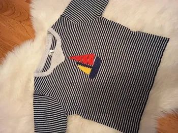 Pull 23 mois