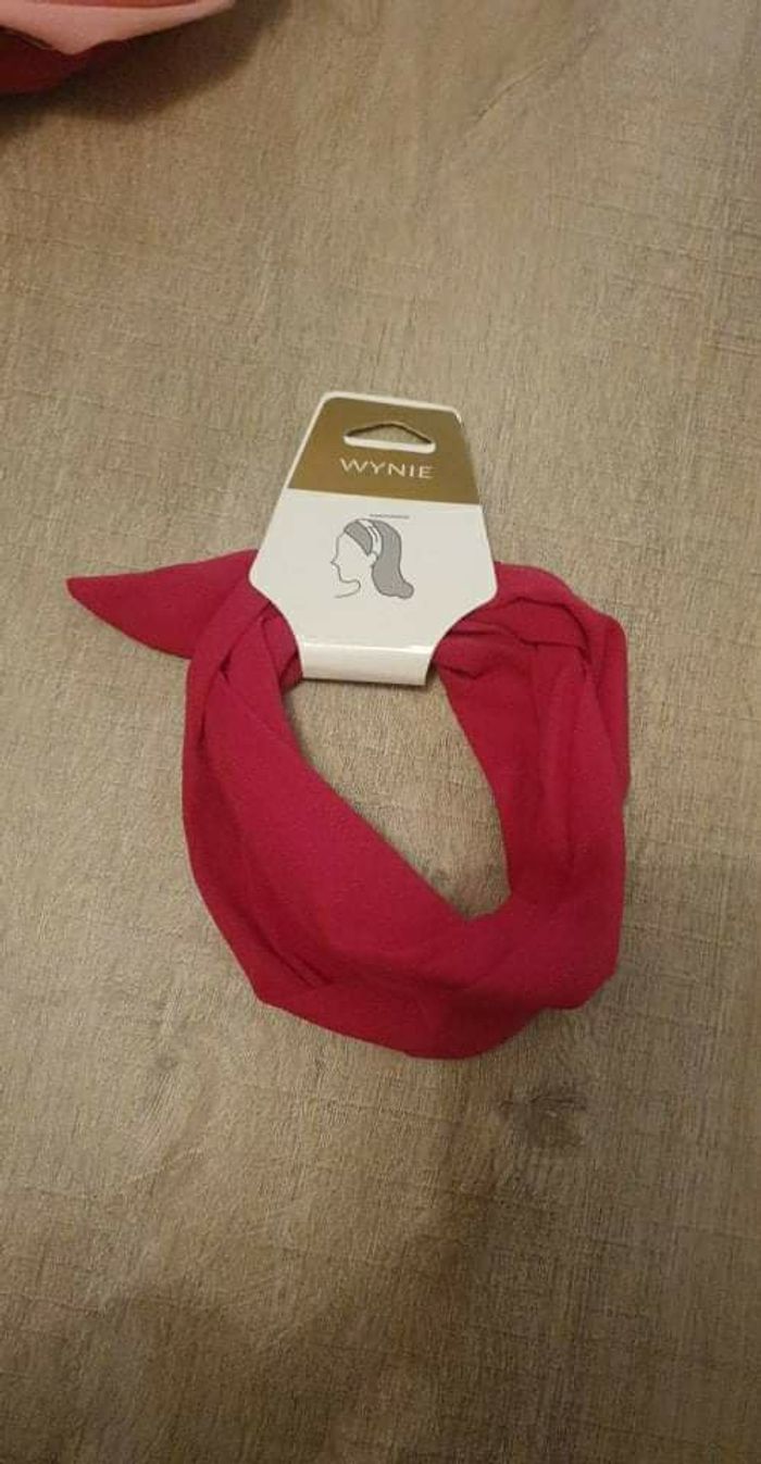 Lot de 5 bandeaux cheveux 4 euros - photo numéro 4