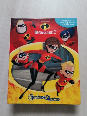 Coffret livre, tapis de jeu et figurines les Indestructibles 2