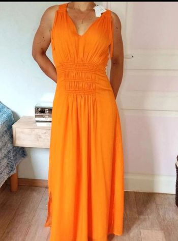 Robe  longue  smockée  - abricot  doré  -  Karl  Marc John  -  S  - Neuve étiquette