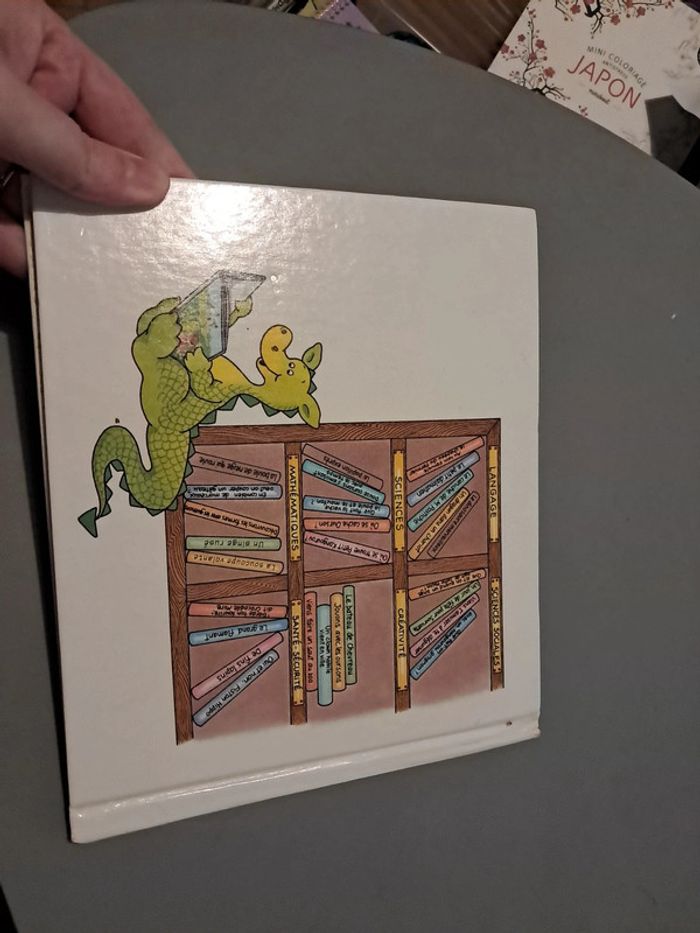 Livre un dragon dans un chariot - photo numéro 2