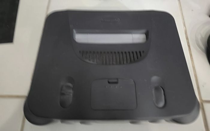 Nintendo 64 - photo numéro 2