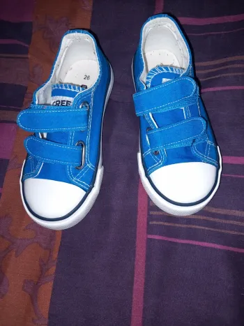 Baskets basses bleues creeks P26