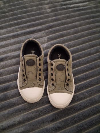 Baskets sans lacets kaki et blanc Vertbaudet 