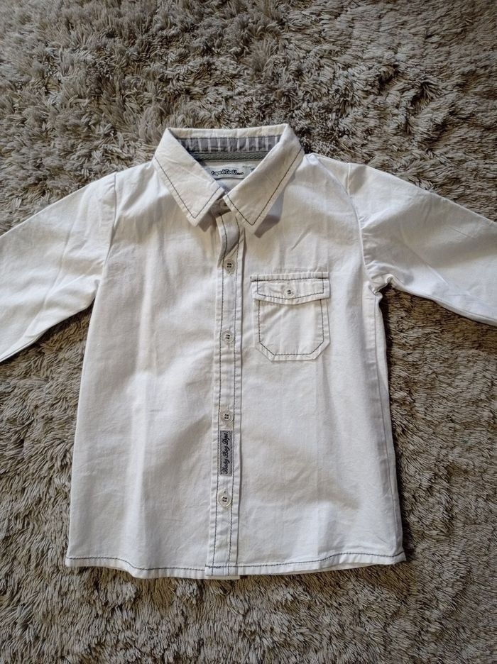 Chemise taille 18 mois