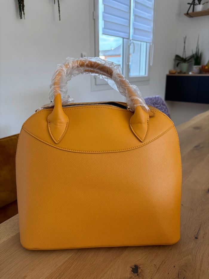 Sac à main avec bandoulières - photo numéro 4