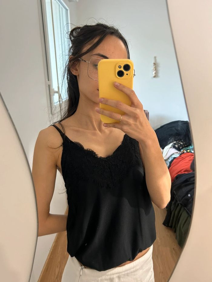 Top dentelle à bretelles vintage - photo numéro 4