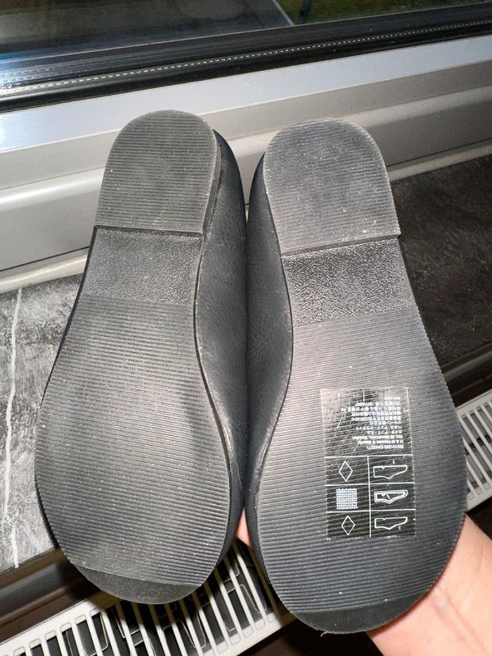 Ballerines neuves 26 - photo numéro 2