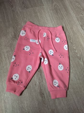 Pantalon neuf bébé fille 9 mois