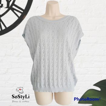 Top ajouré bleu ciel Naf Naf dos decolleté en dentelle Taille M