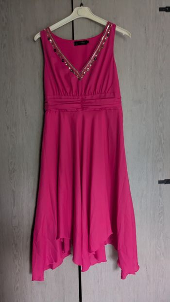 🌺 Robe fuchsia élégante – Taille 40