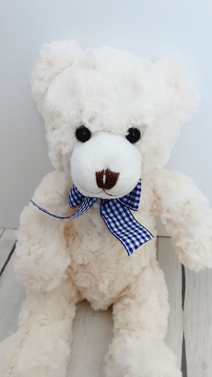 Peluche ours assis ourson nounours blanc crème avec nœud vichy bleu 24 cm Neuf - photo numéro 2