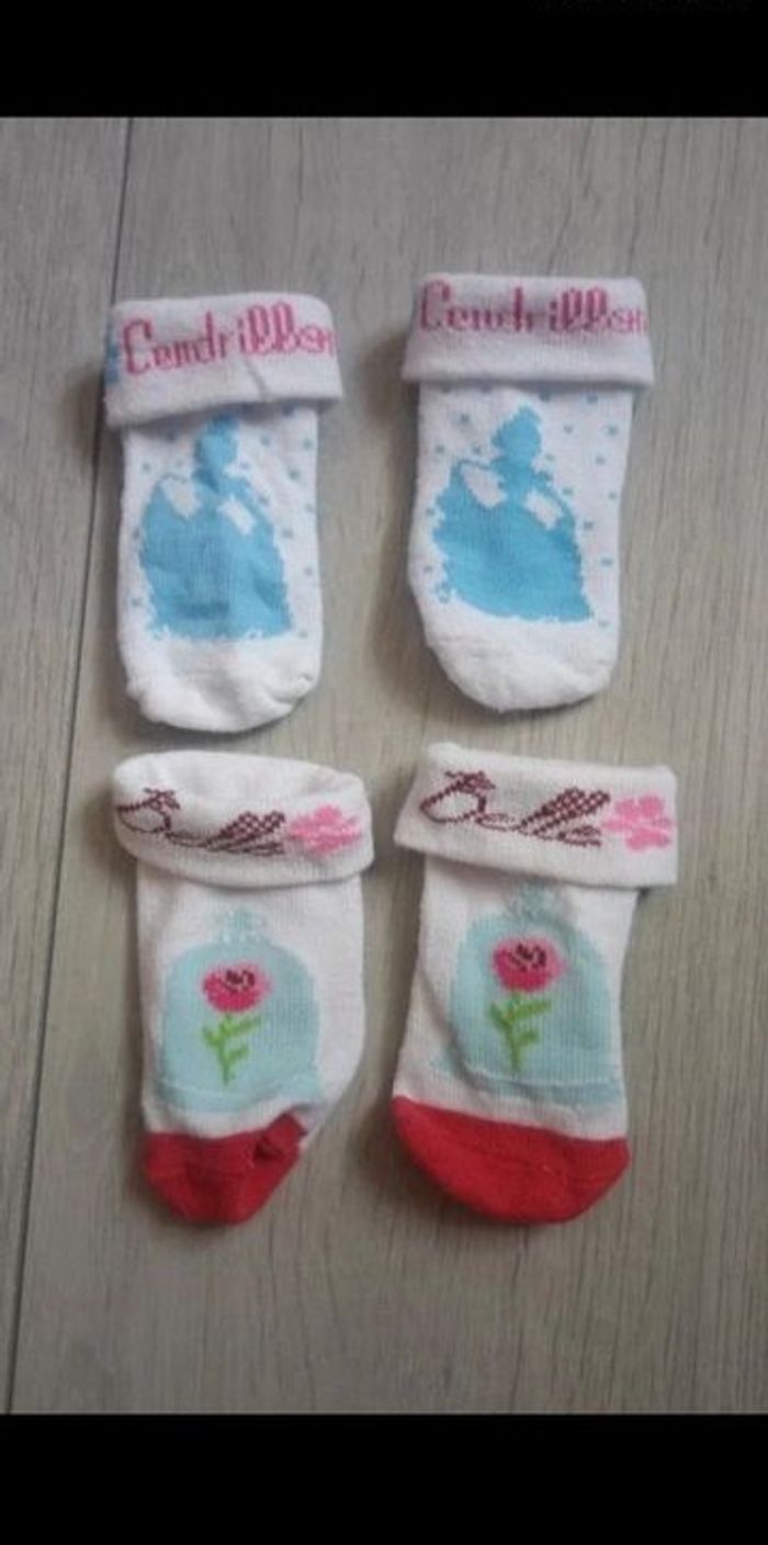 Lot chaussettes et collants fille 0/3 mois - photo numéro 3