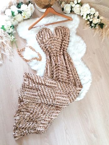 Jolie robe longue de cocktail shooting taille 36 rose gold 🤍