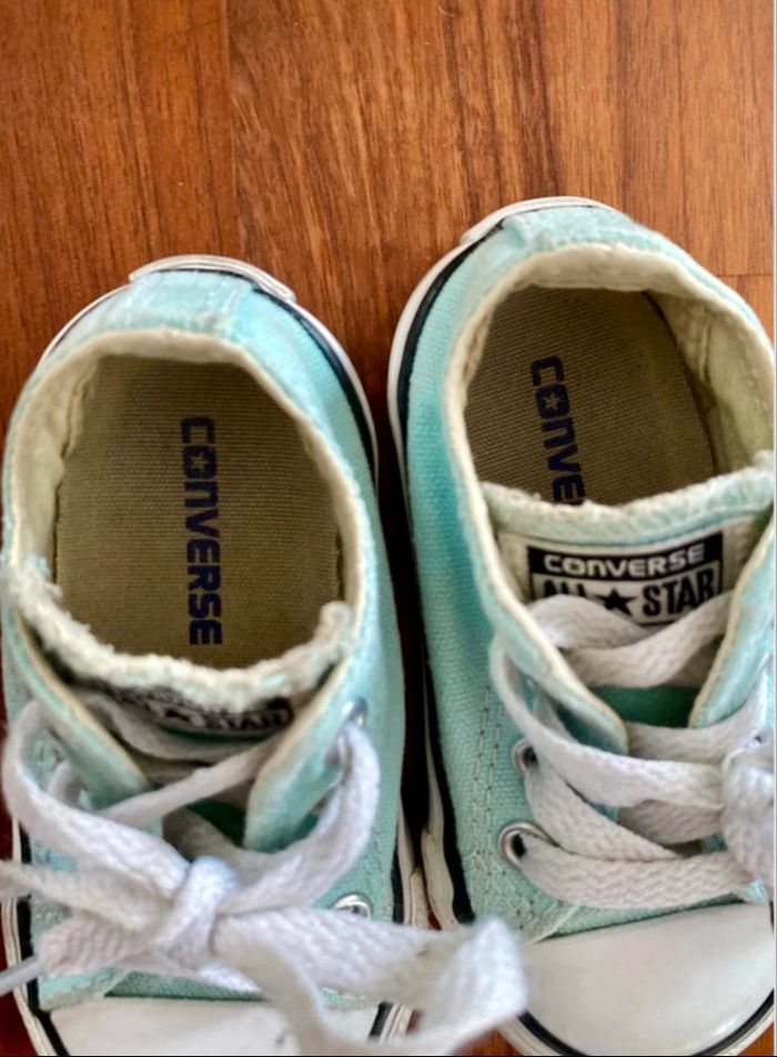 Paire de converse taille 20 - photo numéro 2