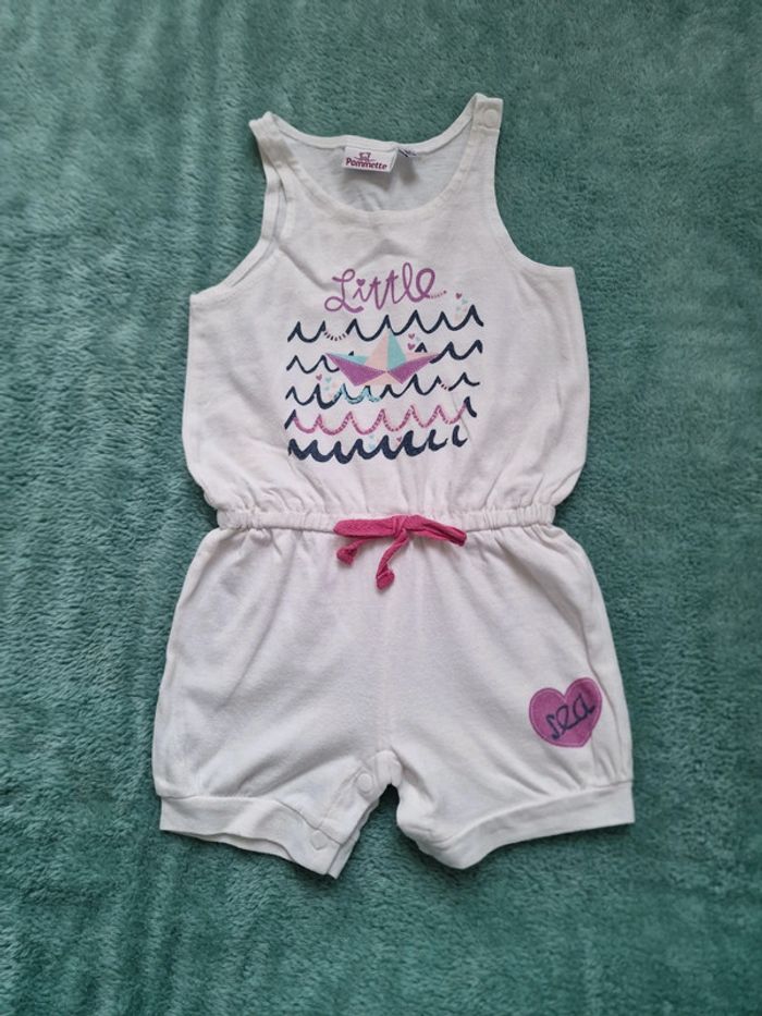 Très jolie combi short 6 mois