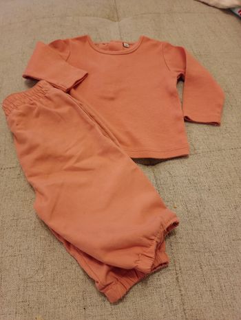 Ensemble pull et jogging vieux rose fille 3 mois