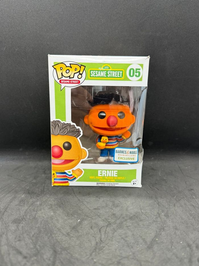 Funko pop Sesame Street Ernie 05 flocked - photo numéro 2