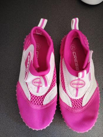 Chaussures aquatiques 29