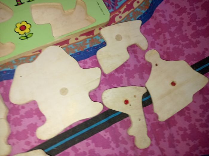 Puzzle en bois de bumba et ses amies - photo numéro 10
