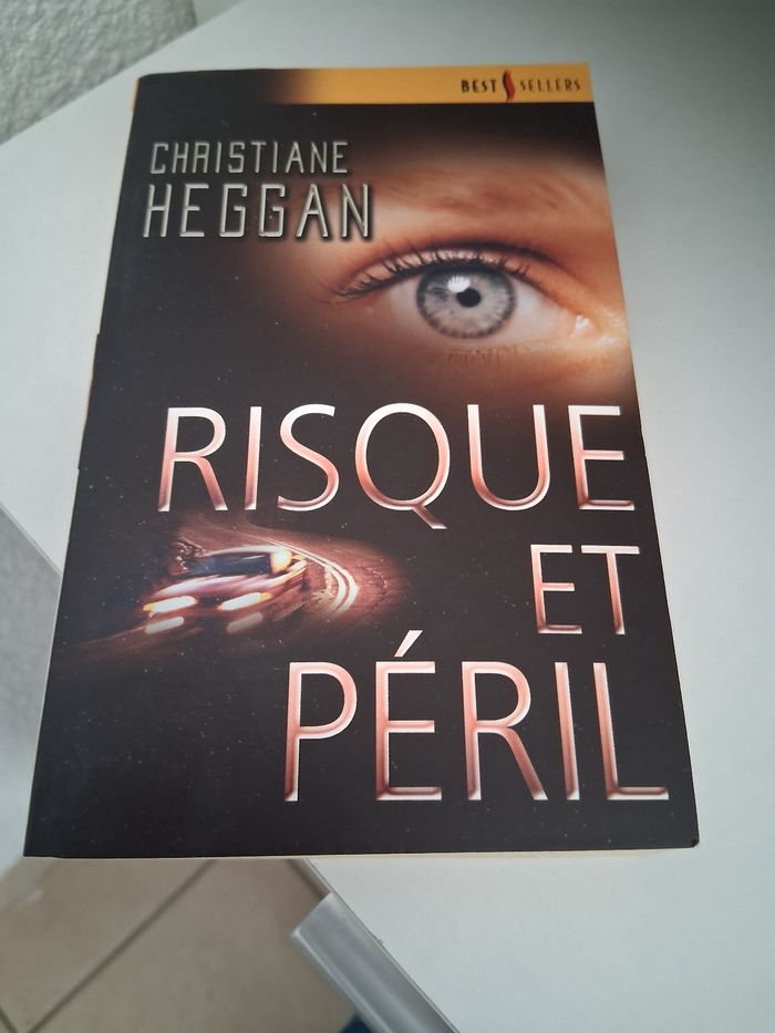 Risque et péril " n- 175" best sellers harlequin